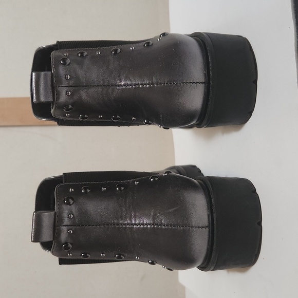 Charles David Radar Bootie - Picture 6 of 10